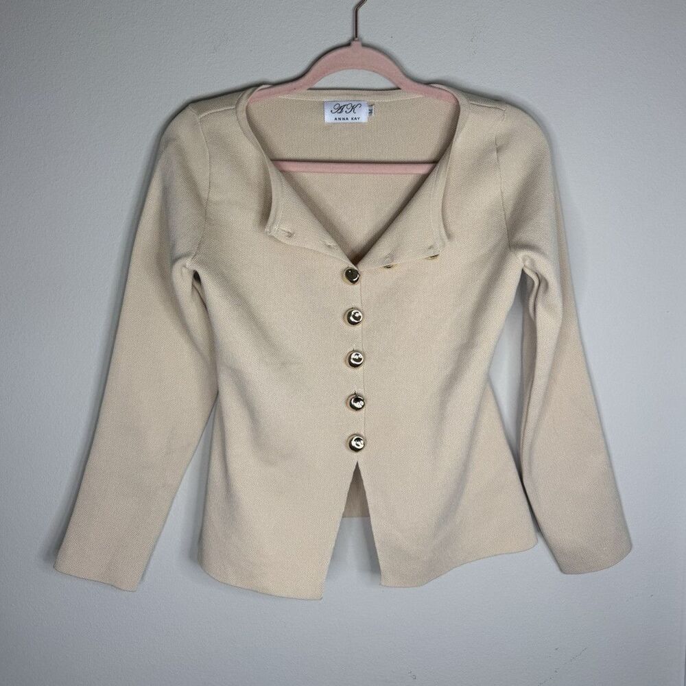 Anna Kay Beige Knit V-Neck Button Front Long Sleeve 100% Viscose Top M